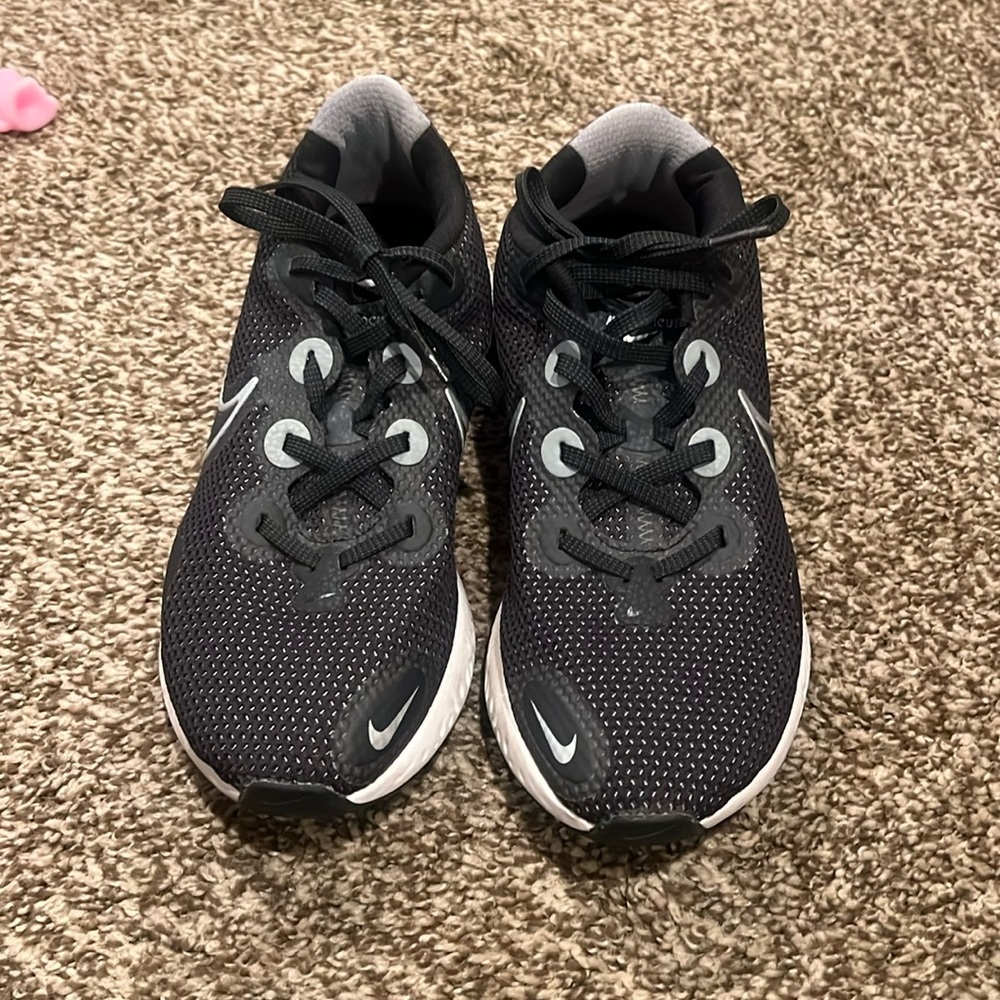 Nike Men’s Shoes size 10